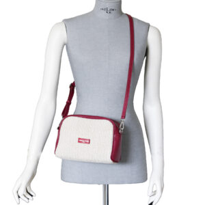 Alternative view of Tracolla in pelle e tessuto intrecciato P24074 da donna