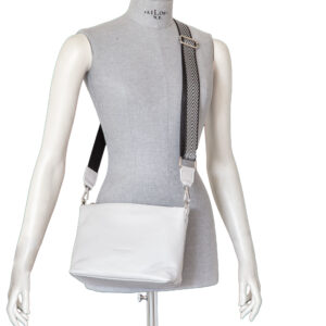 Alternative view of Tracollina in pelle V24479