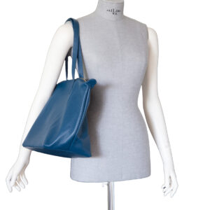 Alternative view of Large leather shopper D24485 with organizer