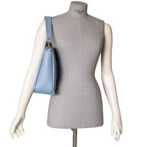 Alternative view of Borsa a spalla da donna V25482 in pelle martellata a grana grossa