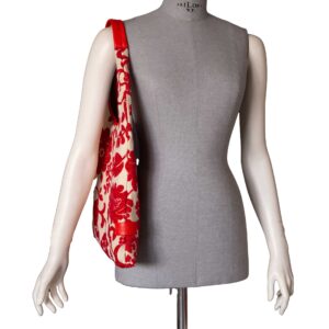 borsa in tessuto damascato di Pelletteria Veneta rossa