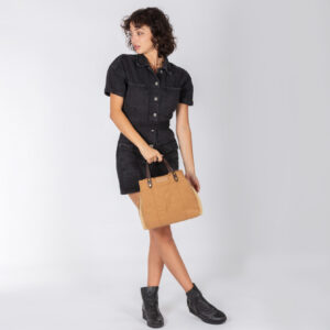Alternative view of Tote in padded fabric Y25910 by Pelletteria Veneta