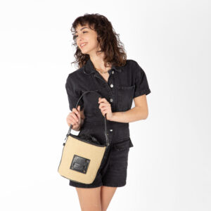 Alternative view of Women's waved straw summer bucket bag by Pelletteria Veneta
