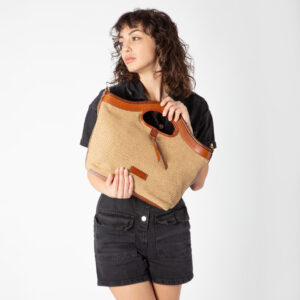 Alternative view of Borsa a mano in paglia intrecciata e pelle di Pelletteria Veneta