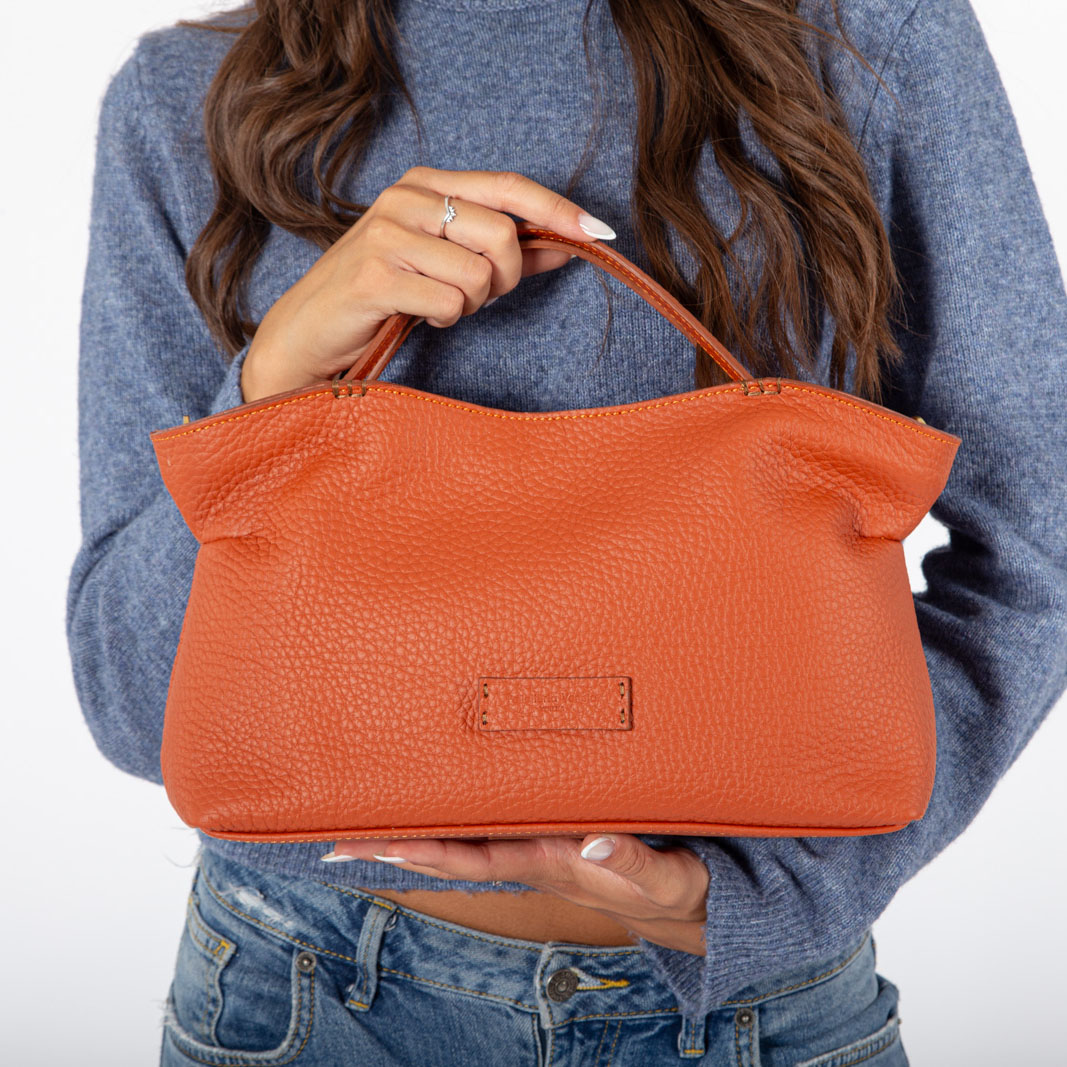 Borsa a mano in pelle da donna di Pelletteria Veneta | Collezione Faro - Arancione