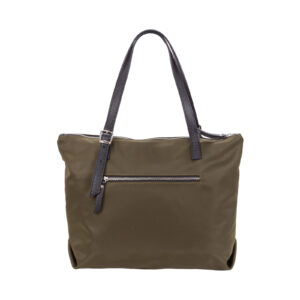 Shopper in nylon e pelle collezione2026-27 di Pelletteria Veneta.