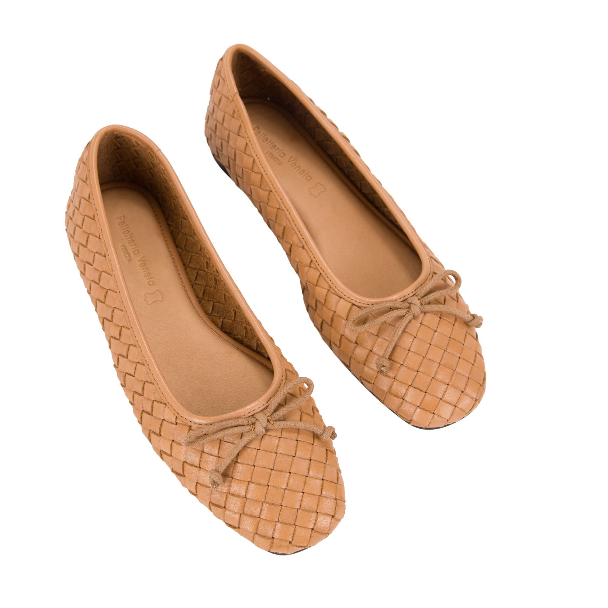Ballerine in pelle intrecciata con soletta in pelle imbottita in memory foam e tacco antiscivolo