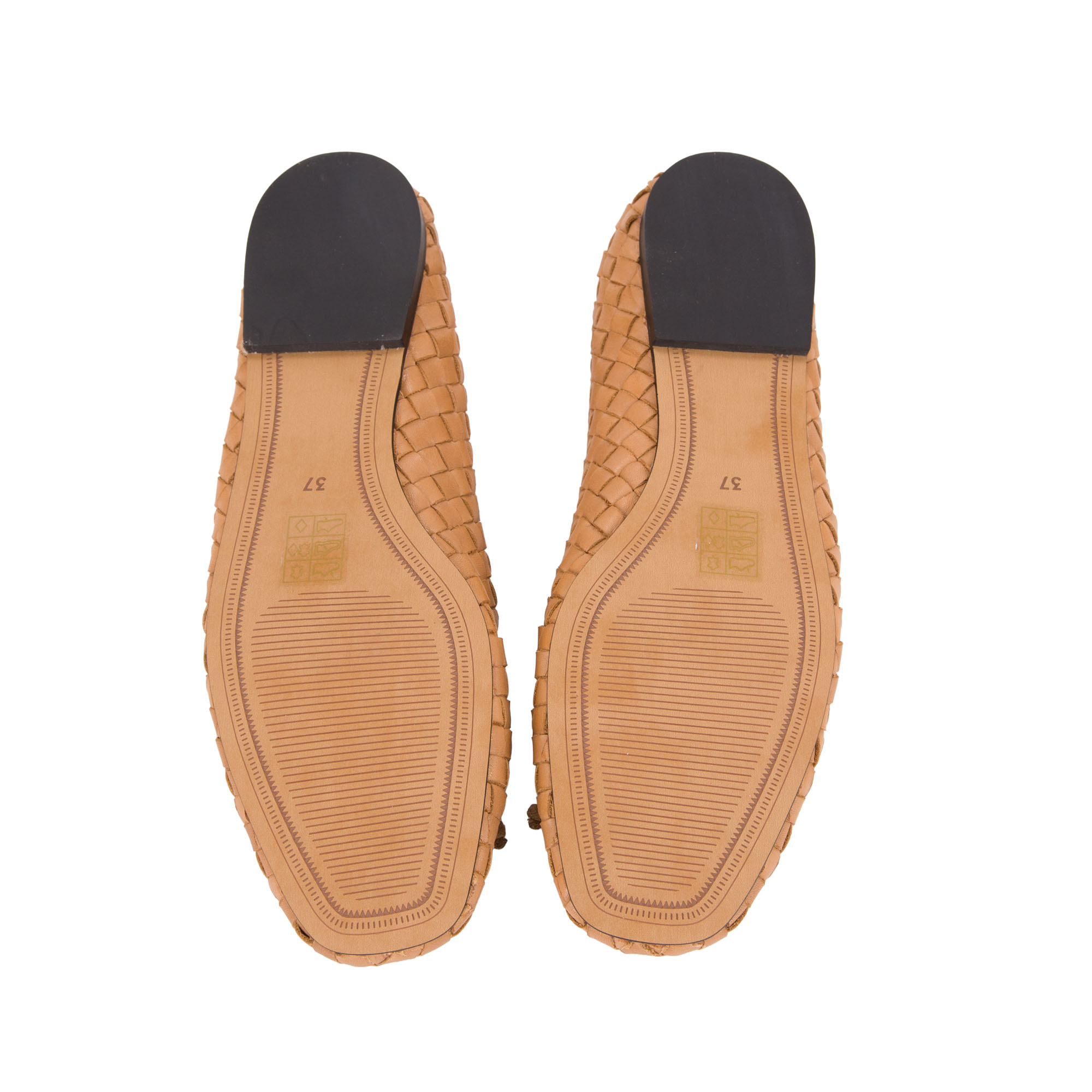 Ballerine in pelle intrecciata con soletta in pelle imbottita in memory foam e tacco antiscivolo
