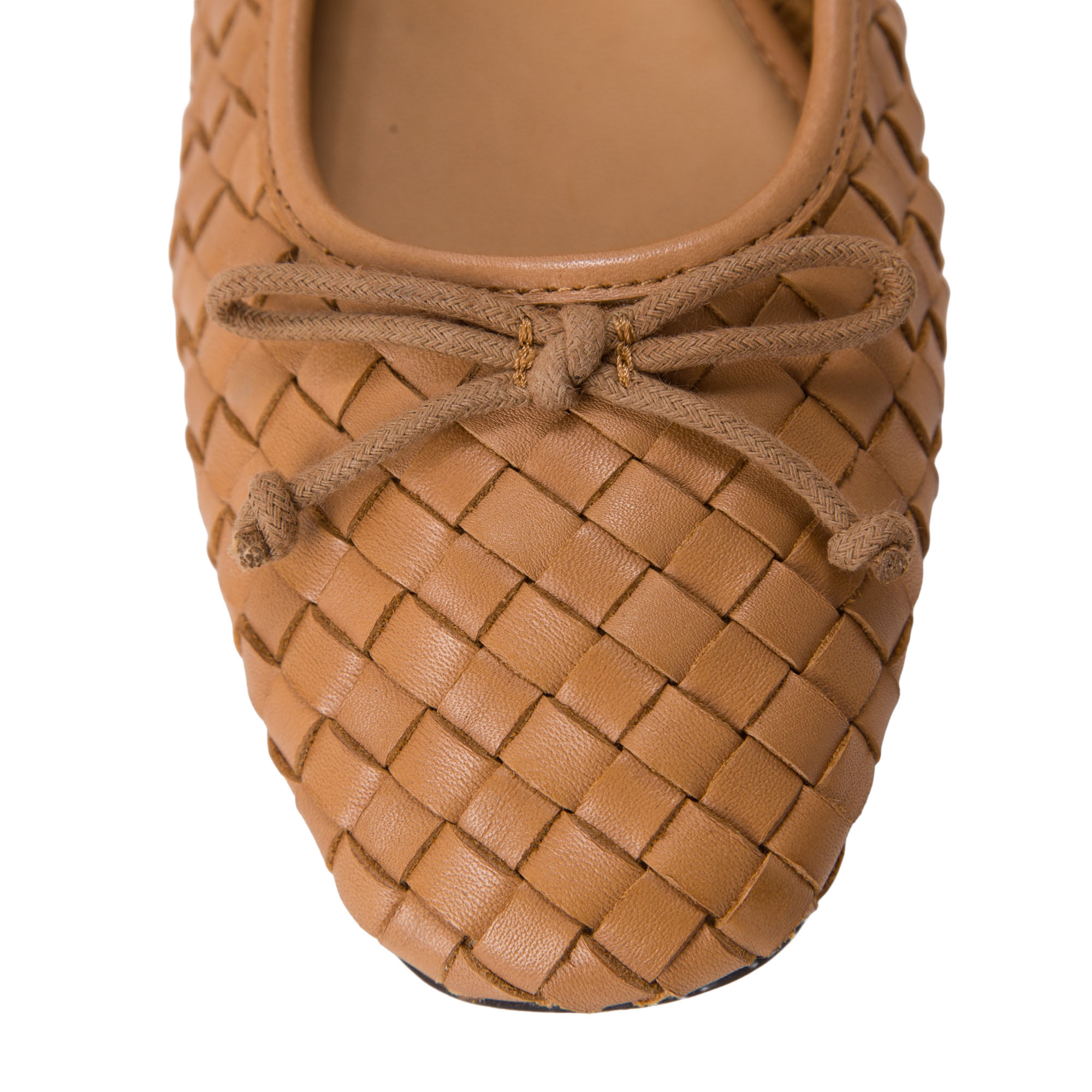 Ballerine in pelle intrecciata con soletta in pelle imbottita in memory foam e tacco antiscivolo