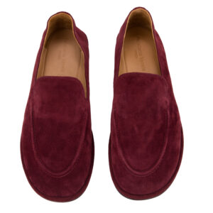 Mocassino in pelle nabuk con fodera in pelle liscia e rinforzo antiscivolo sul tallone in camoscio