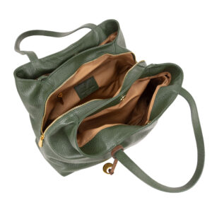 Shopper in pelle da donna con scomparti multipli e tracolla regolabile in tessuto art D27313 di Pelletteria Veneta