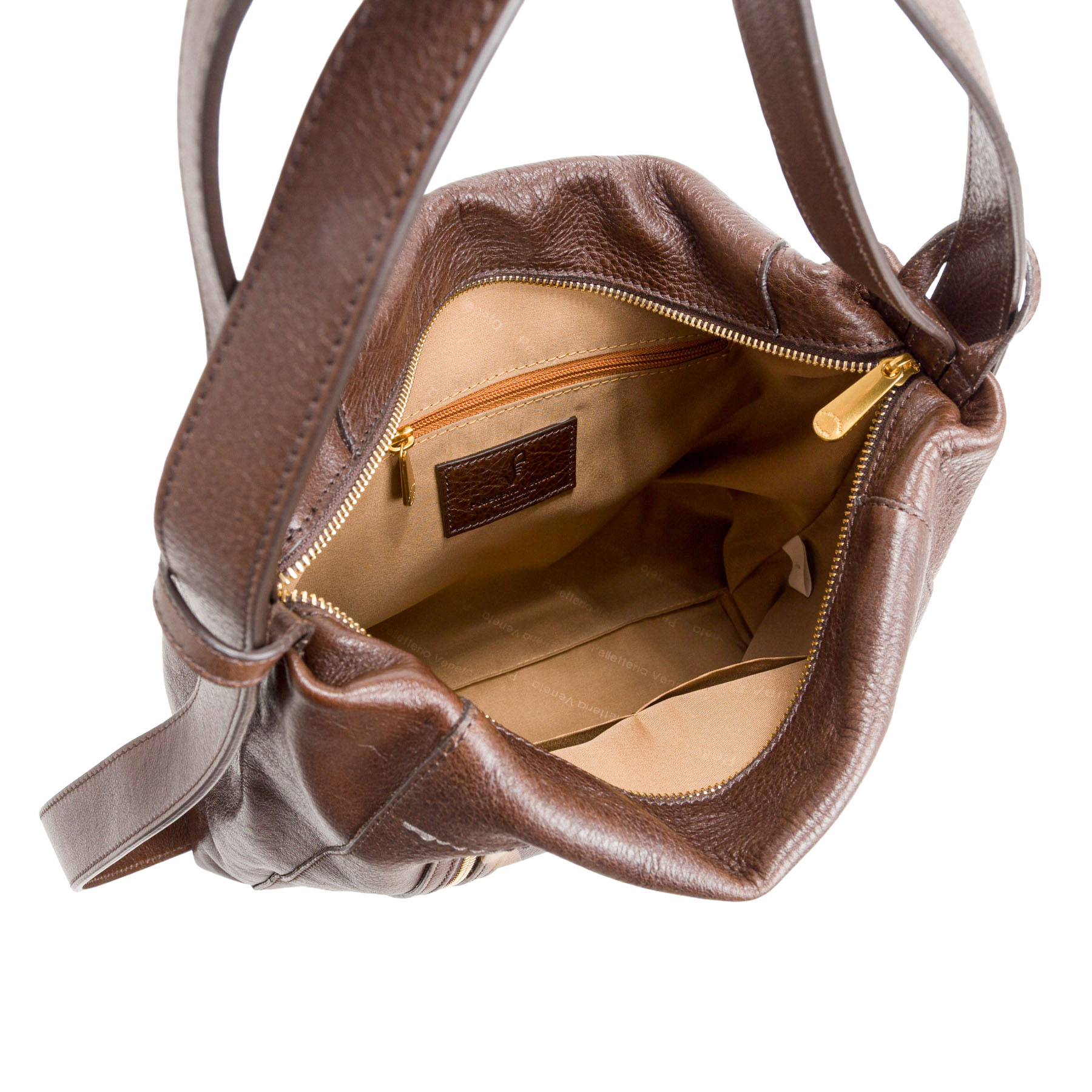Borsa in pelle conciata al vegetale convertibile in zaino art. F27200 di Pelletteria Veneta
