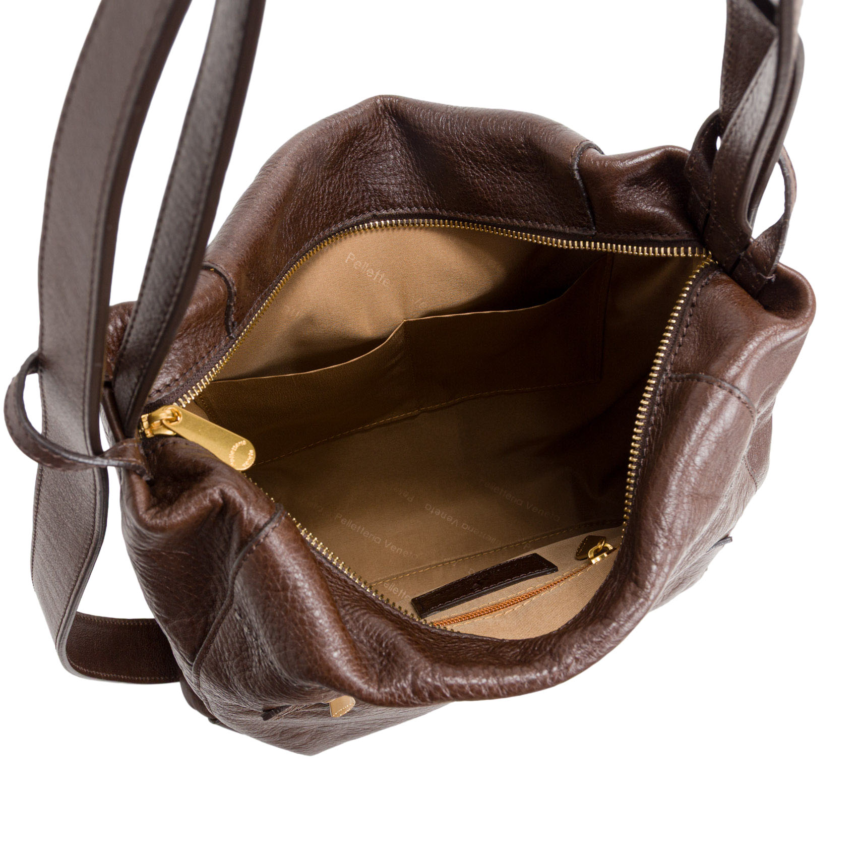 Borsa in pelle conciata al vegetale convertibile in zaino art. F27200 di Pelletteria Veneta